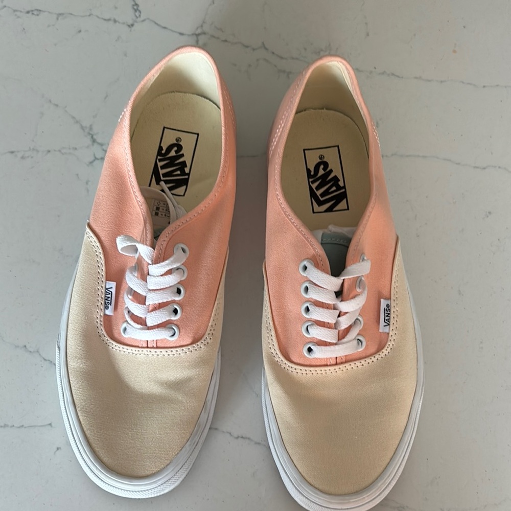 Vans Women's Peach Sneakers